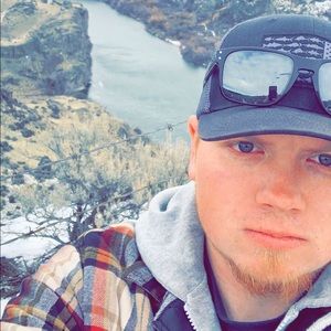 Meet your Posher, Austin